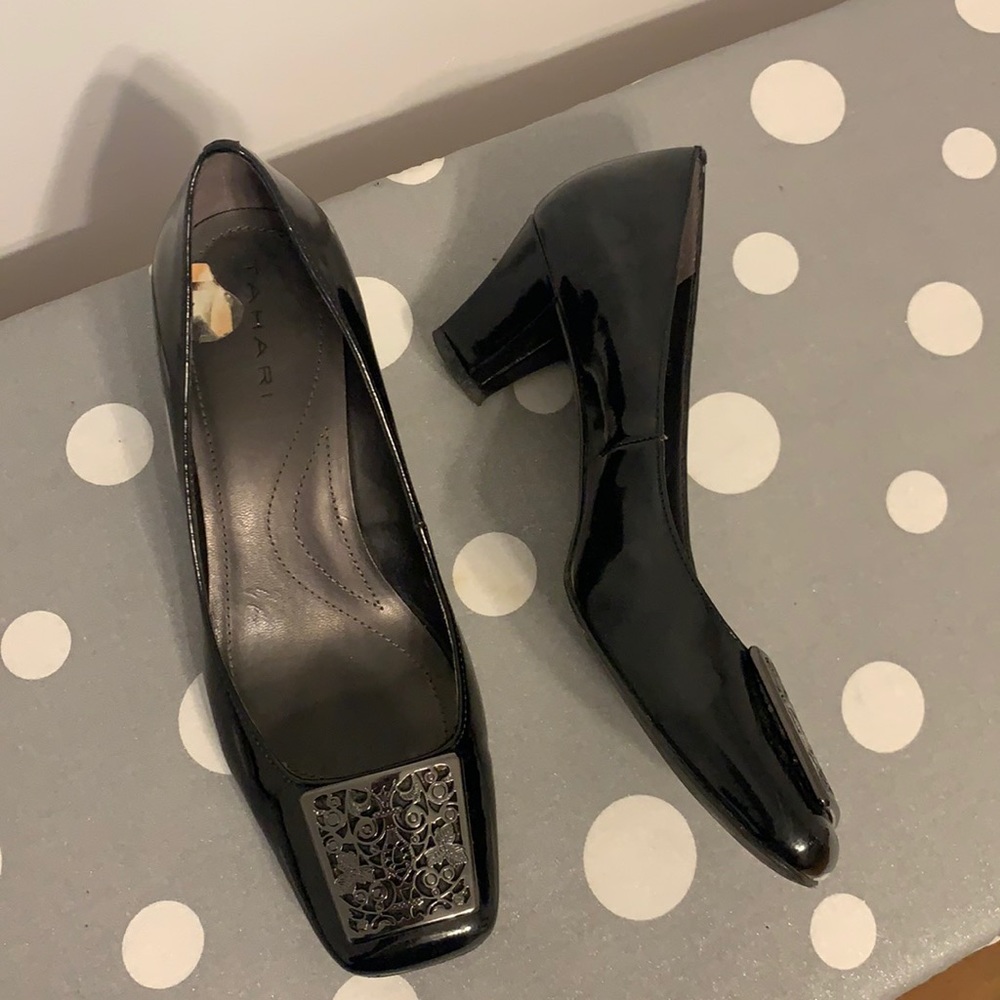 Tahari Black Mary-Jane square toe heels black 7 - Picture 4 of 9
